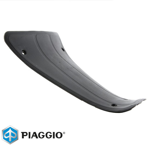 درب پوش محفظه باطری وسپا GTS/GTV اورجینال 577182