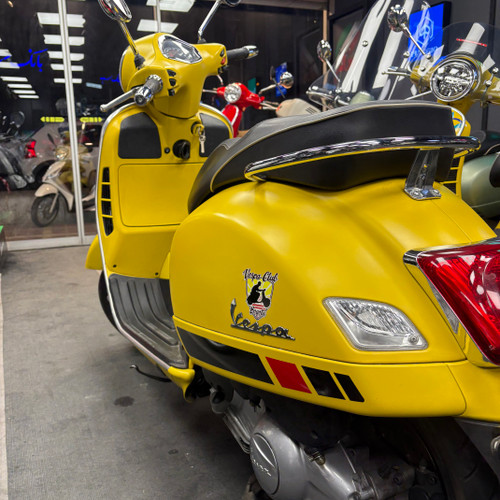 موتورسیکلت وسپا جیتیاس ۱۳۹۷ زردمات