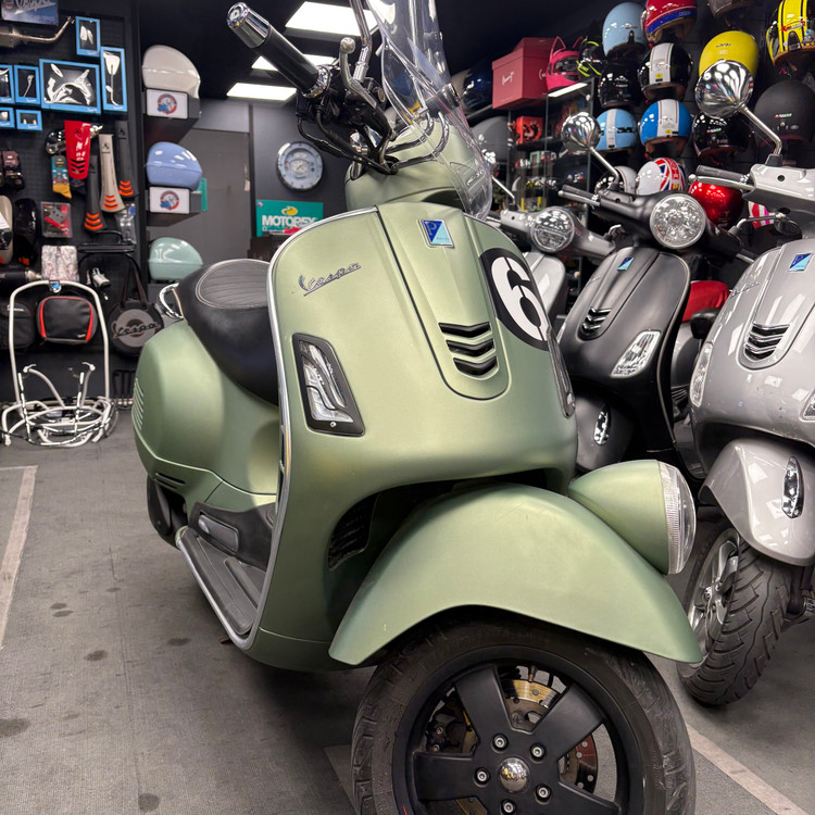 موتورسیکلت وسپا جیتیوی ۱۳۹۸ سبز سیجیورنی