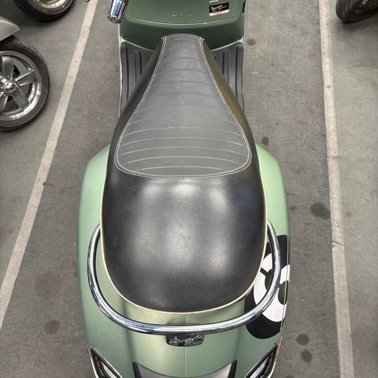 موتورسیکلت وسپا جیتیوی ۱۳۹۸ سبز سیجیورنی