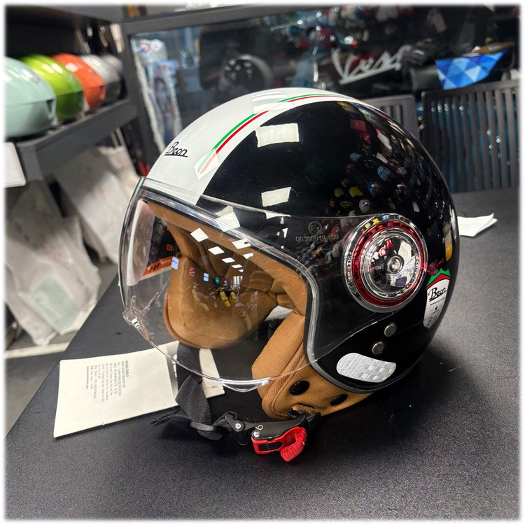 کلاه کاسکت بدون فک Beon بیون مشکی براق سایز M , L