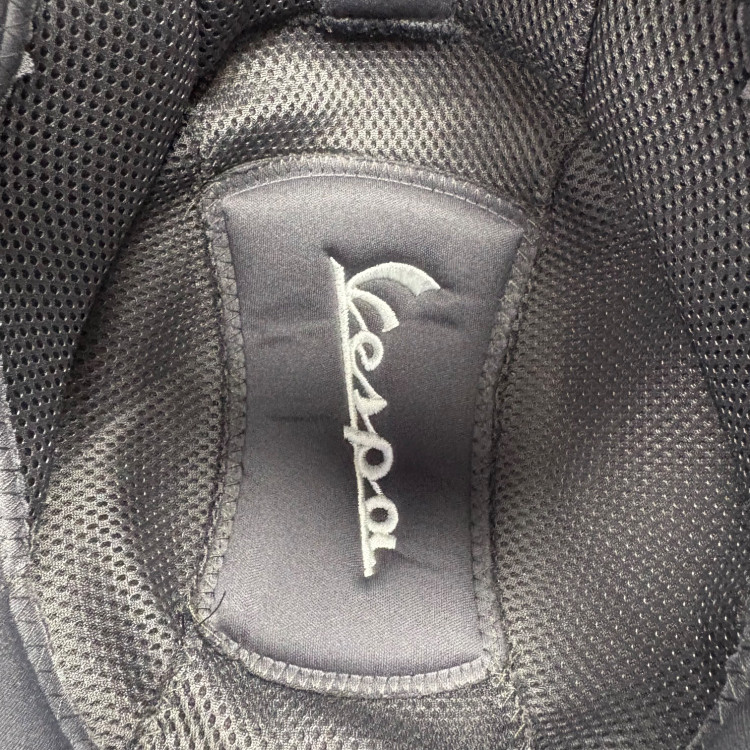 کلاه کاسکت وسپا سفید براق مدل VJ