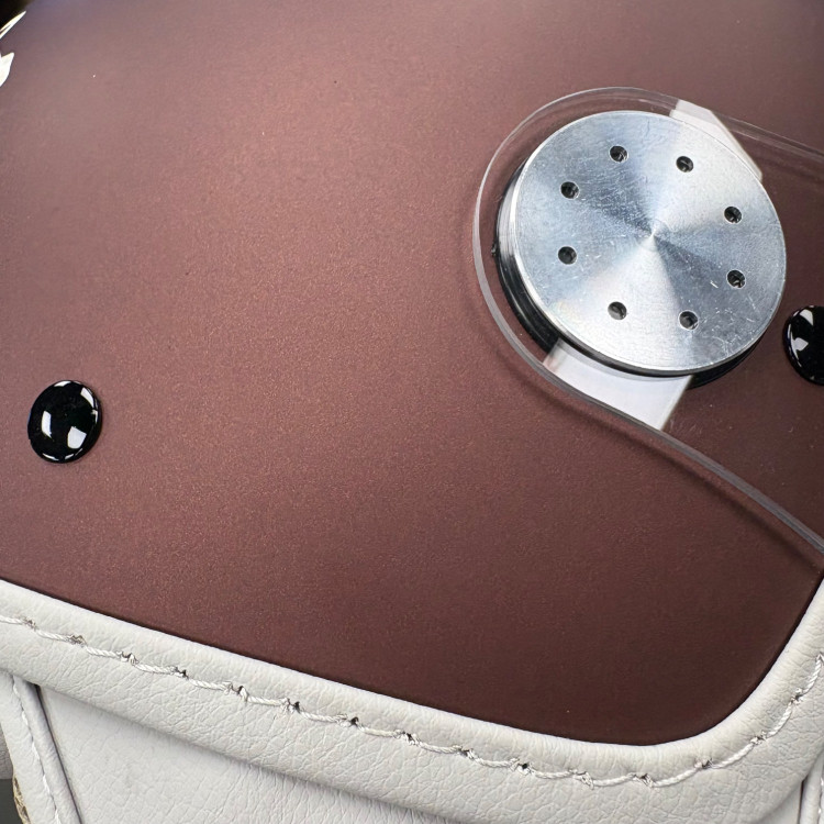 کلاه کاسکت وسپا قهوه ای 50درجه اورجینال پیاجیو