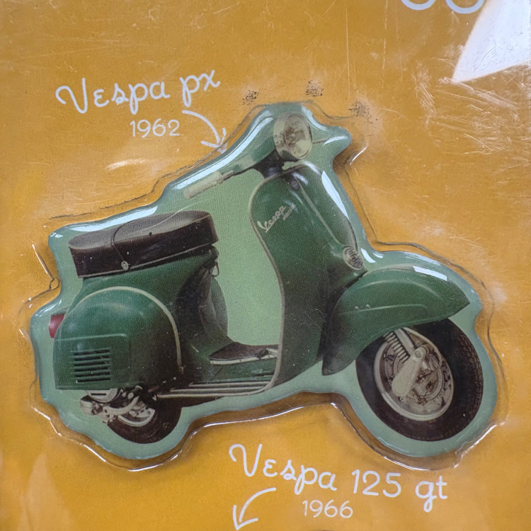 مگنت موتور سیکلت وسپا اورجینال پیاجیو