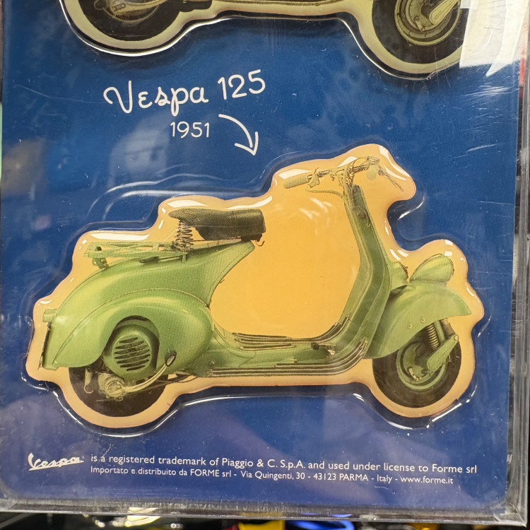 مگنت موتور سیکلت وسپا اورجینال پیاجیو