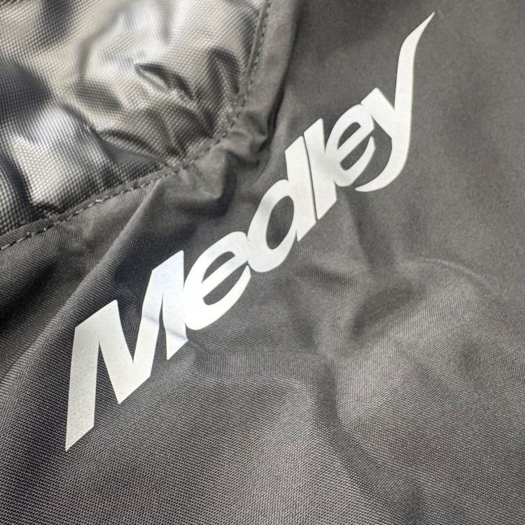 لگ کاور اورجینال مدلی پیاجیو 606391M