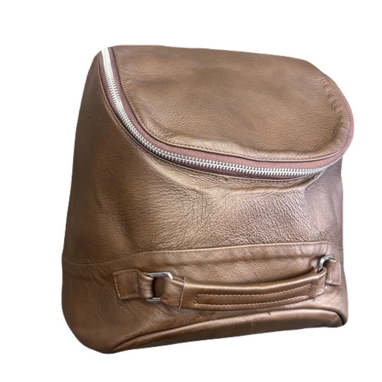 کیف چرمی قهوه ای وسپا 946 حمل کاسکت اورجینال پیاجیو