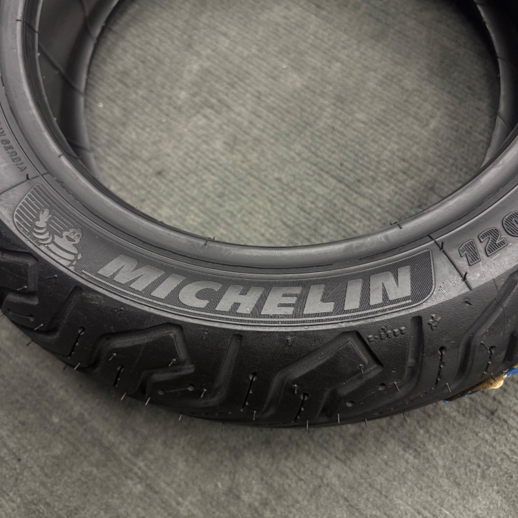 لاستیک میشلن سایز 120/70/11 سال 2023 صربستان