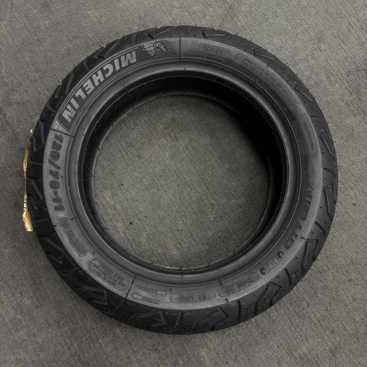 لاستیک میشلن سایز 120/70/11 سال 2023 صربستان